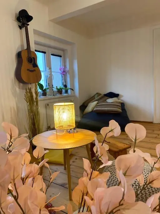 Flat In The House & Dog Friendly Apartment Prague